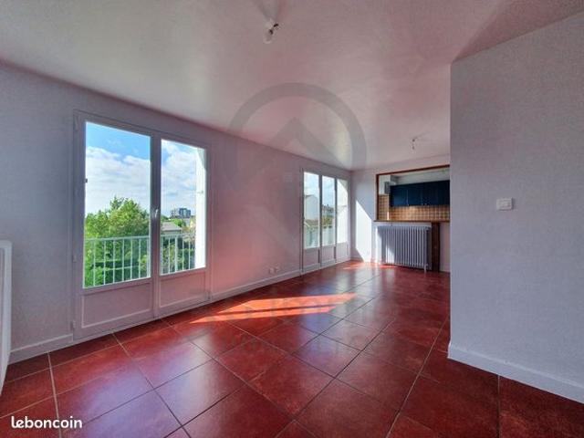Appartement vente à Moulins, Yzeure