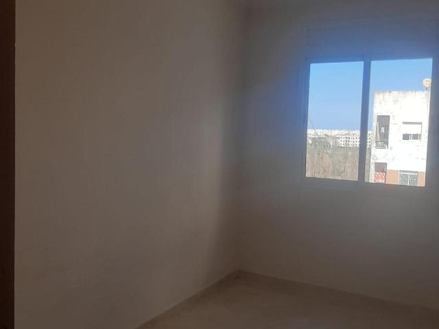 Appartement vente à Gharb-Chrarda-Beni Hssen