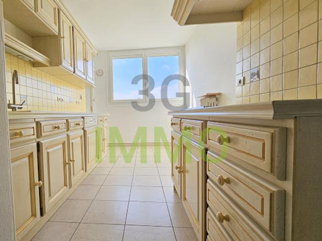 Appartement vente à Bagnols-sur-Cèze, Gard