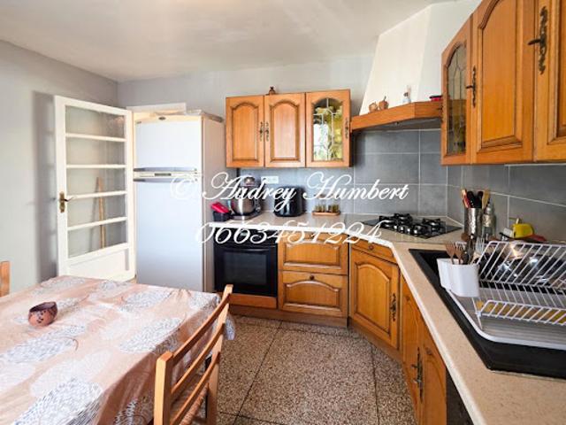 Appartement vente à Forcalquier, Alpes-de-Haute-Provence