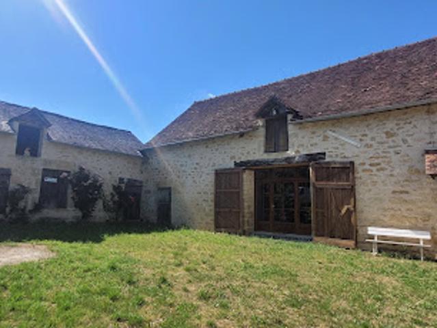 Appartement vente à Saint-Robert, Corrèze