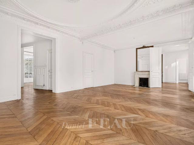 Appartement vente à Paris 1er Arrondissement, Paris