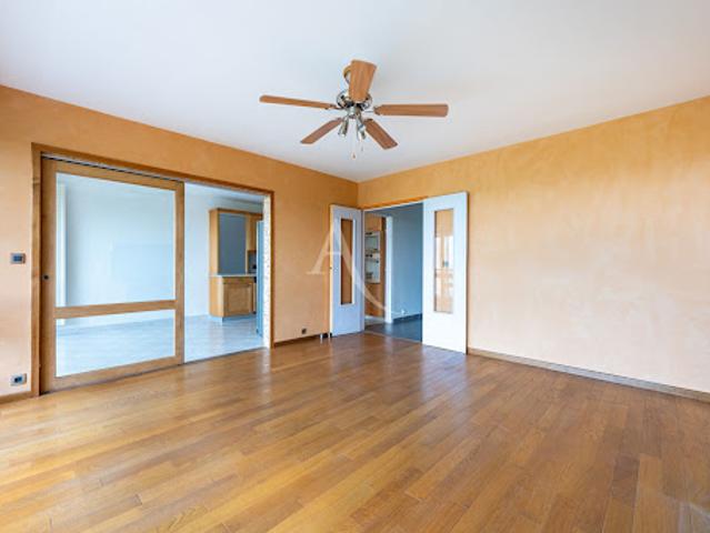 Appartement vente à Les Clairières, Cergy