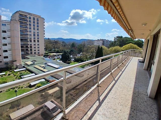 Appartement vente à Aix-en-Provence, Aix-en-provence