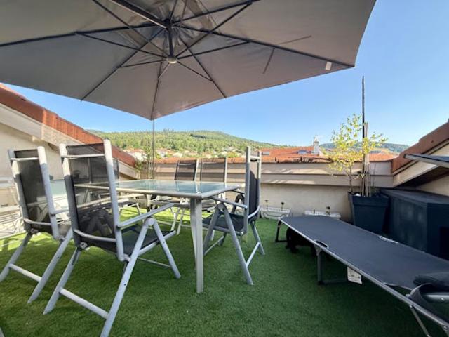 Appartement vente à Grandon, Le Chambon-Feugerolles