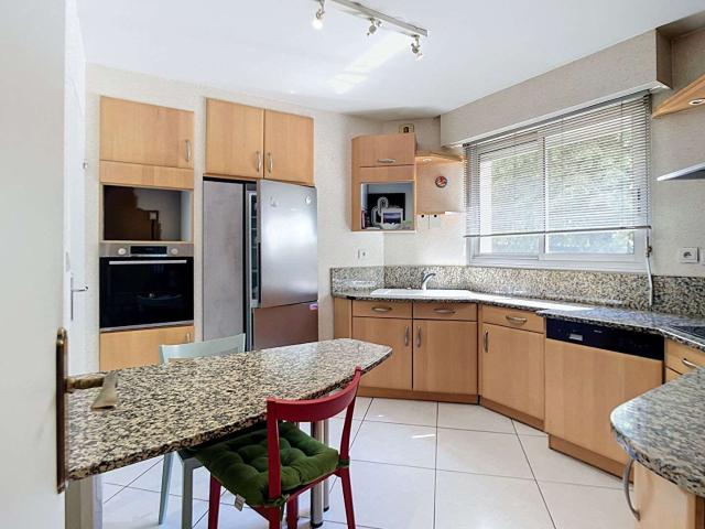 Appartement vente à Zone commerciale du Parvis-sur-Moine, Cholet