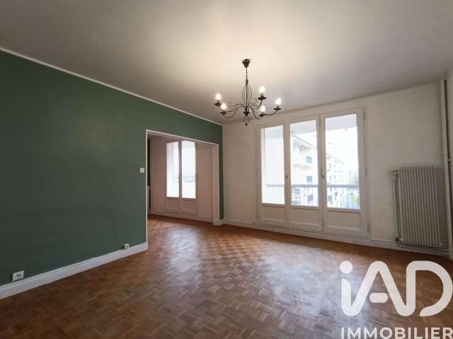 Appartement vente à Charleville-Mézières, Prix-lès-mézières