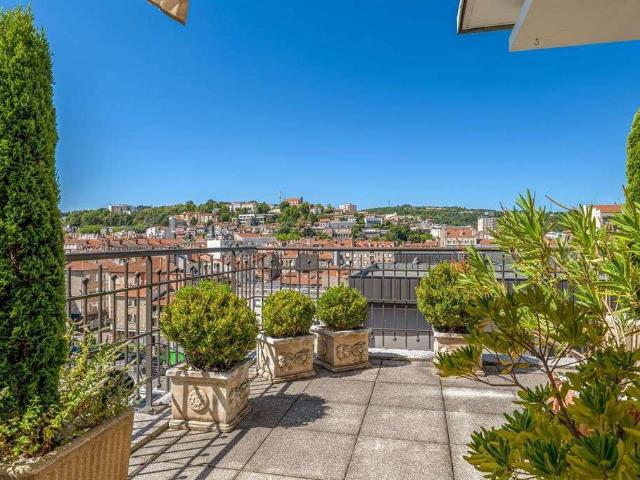 Appartement vente à Saint-Étienne, Saint-etienne