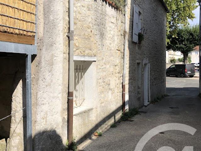 Appartement vente à Saintes