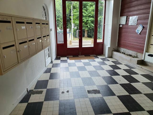 Appartement vente à Neufchâteau, Contrexéville
