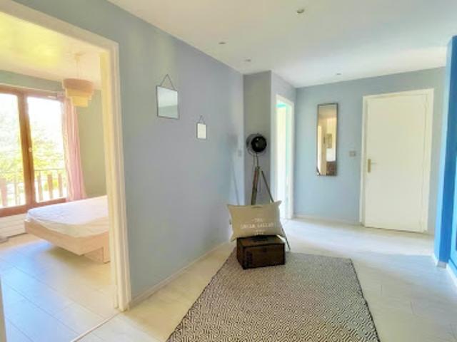 Appartement vente à Saint-Jean-de-Maurienne, La Chambre
