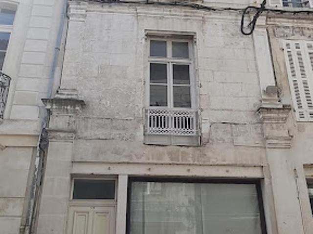 Appartement vente à Saintes