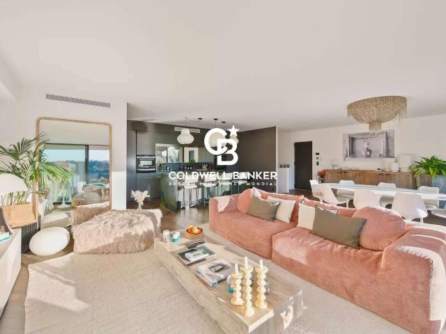 Appartement vente à Arrondissement de Toulon, Le Lavandou
