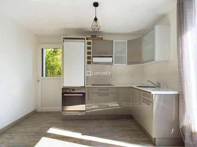 Studio vente à Quimper, Bretagne