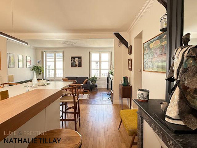 Appartement vente à Parking Place du Martroi, Orléans