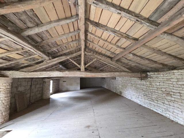 Appartement vente à Cognac, Saint-amant-de-nouère