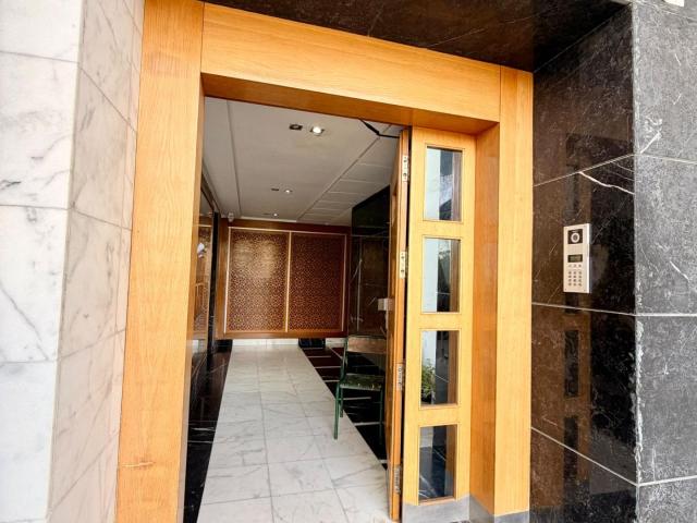 Appartement vente à Préfecture d'arrondissement de Hay Hassani عمالة مقاطعة الحي الحسني, Casablanca ⵜⴰⴷⴷⴰⵔⵜ ⵜⵓⵎⵍⵉⵍⵜ الدار البيضاء