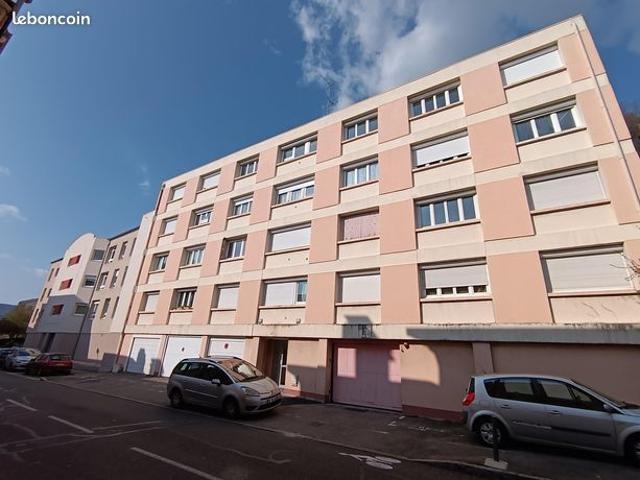 Appartement vente à Saint-Étienne, Unieux