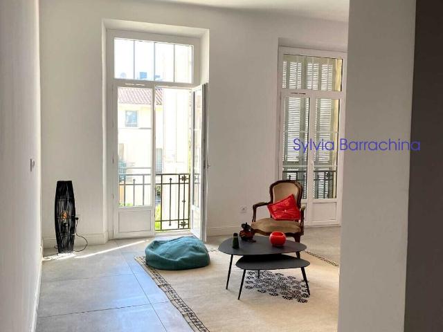 Appartement vente à Arrondissement de Toulon, Hyères