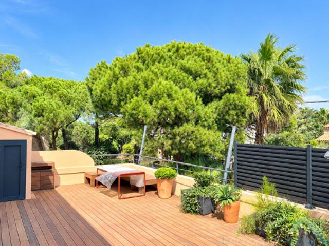 Appartement vente à Arrondissement de Toulon, Hyères