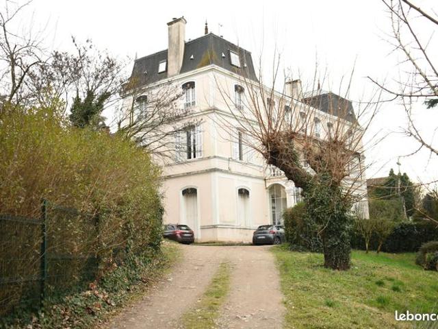 Appartement vente à Saint-Étienne, Châteauneuf
