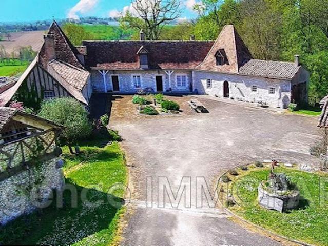 Local Commercial vente à Villeneuve-sur-Lot, Castillonnès