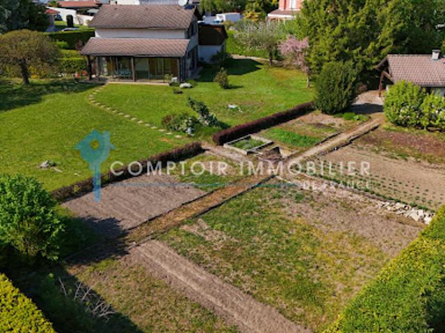 Local Commercial vente à Grenoble, Beaucroissant