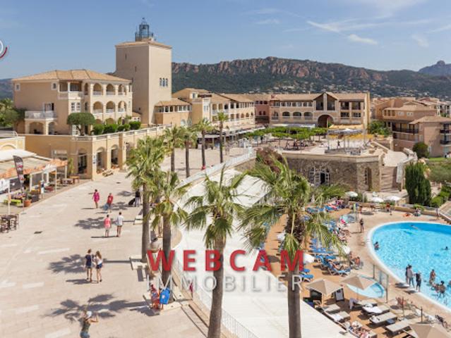 Local Commercial vente à Arrondissement de Draguignan, Saint-raphaël