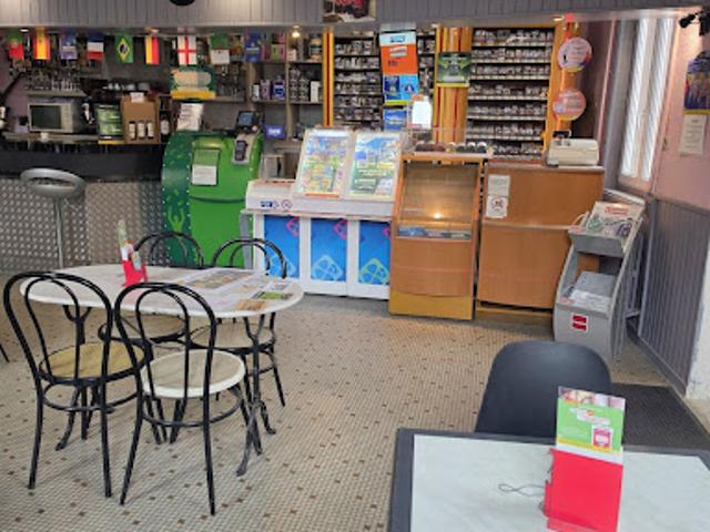 Local Commercial vente à Épernay, Verneuil