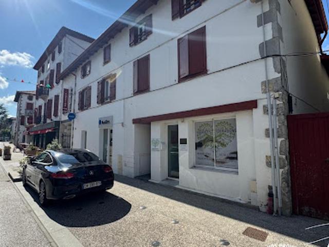 Local Commercial vente à Bayonne, Hasparren