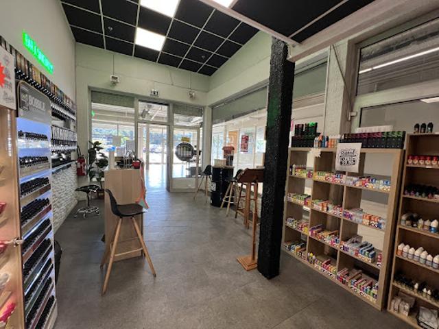 Local Commercial vente à Aix-en-Provence, Gardanne