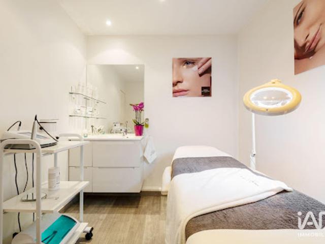 Local Commercial vente à Paris, Île-de-France