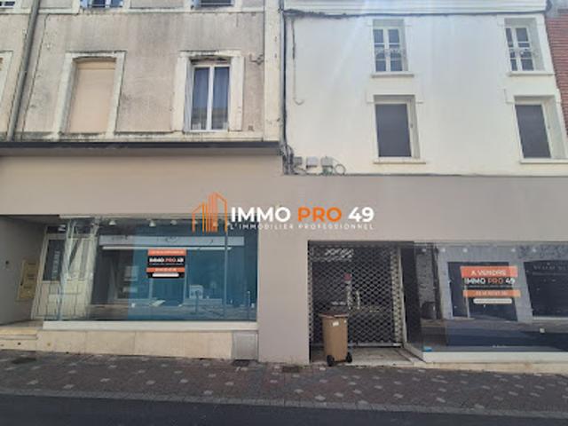 Local Commercial vente à Cholet