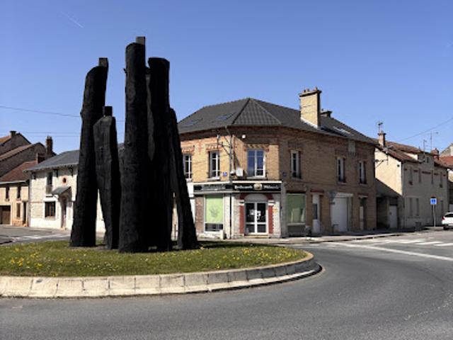 Local Commercial vente à Reims, Fismes
