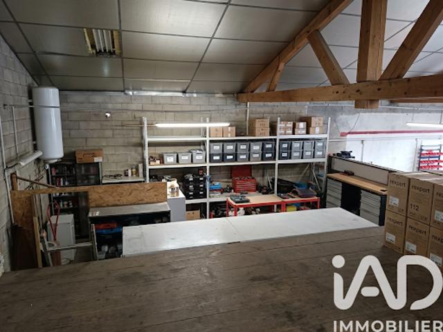 Local Commercial vente à Pontarlier, Loray