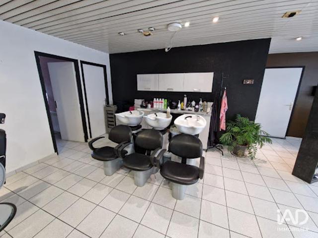 Local Commercial vente à Reims, Taissy