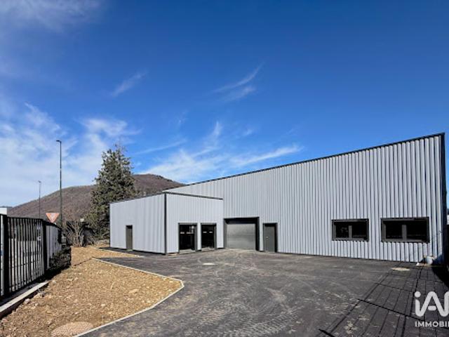 Local Commercial vente à Grenoble, Saint-etienne-de-crossey