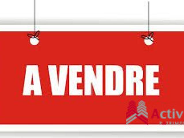 Local Commercial vente à Arles
