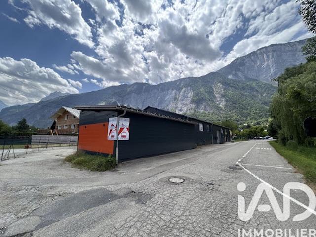 Local Commercial vente à Grenoble, Le Bourg-d'oisans