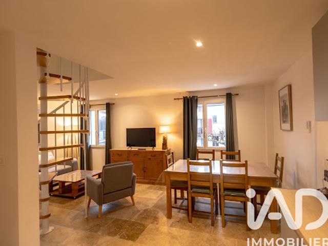 Local Commercial vente à Arles, Saintes-maries-de-la-mer