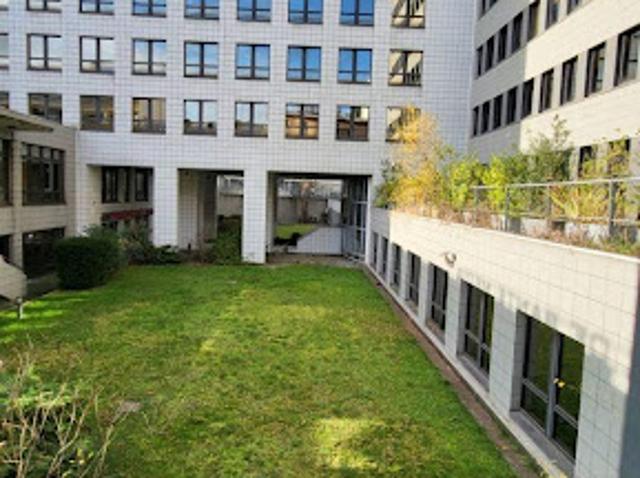 Local Commercial vente à Bobigny, Vaux-montreuil