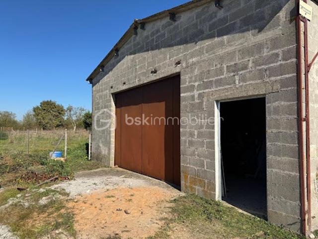 Local Commercial vente à Libourne, Les Artigues-de-lussac