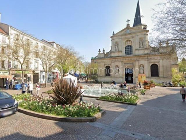 Local Commercial vente à Nanterre