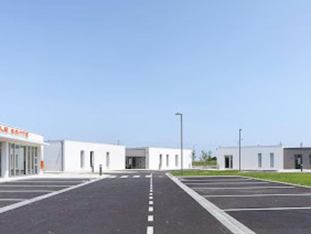 Local Commercial vente à Romorantin-Lanthenay, Selles-sur-cher