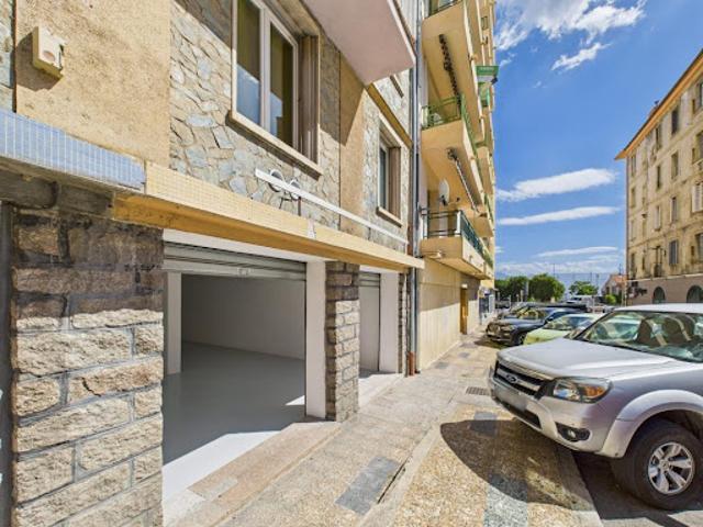 Local Commercial vente à Ajaccio