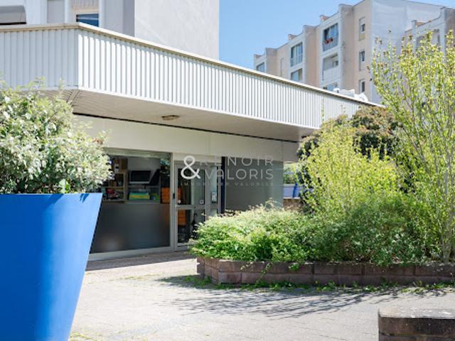 Local Commercial vente à Nancy, Houdemont