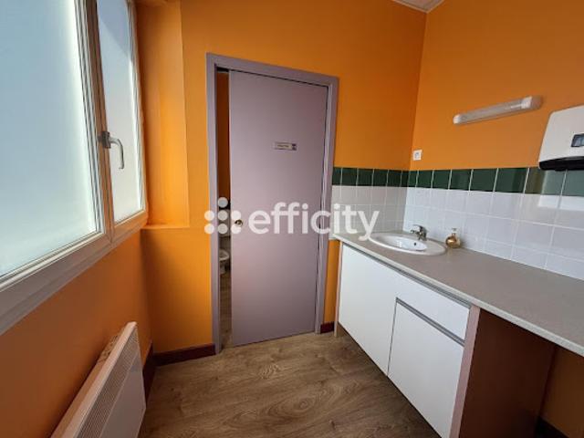 Local Commercial vente à Bourges Nord, Bourges