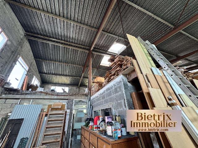 Local Commercial vente à Pontoise, L'isle-adam