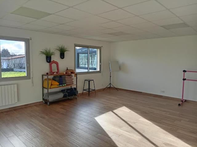 Local Commercial vente à Cholet