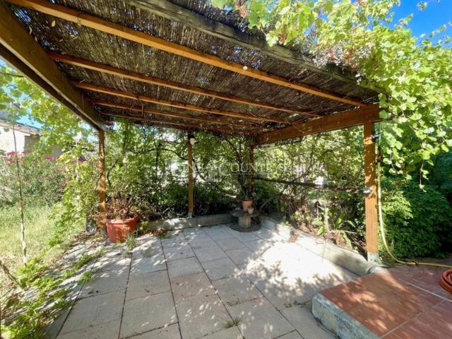 Appartement vente à Grasse, Le Rouret